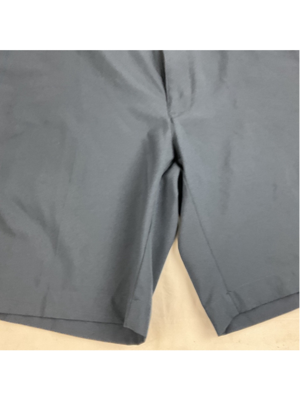 Men’s PGA Tour Golf Shorts Size 34 Navy Blue - Picture 3 of 6